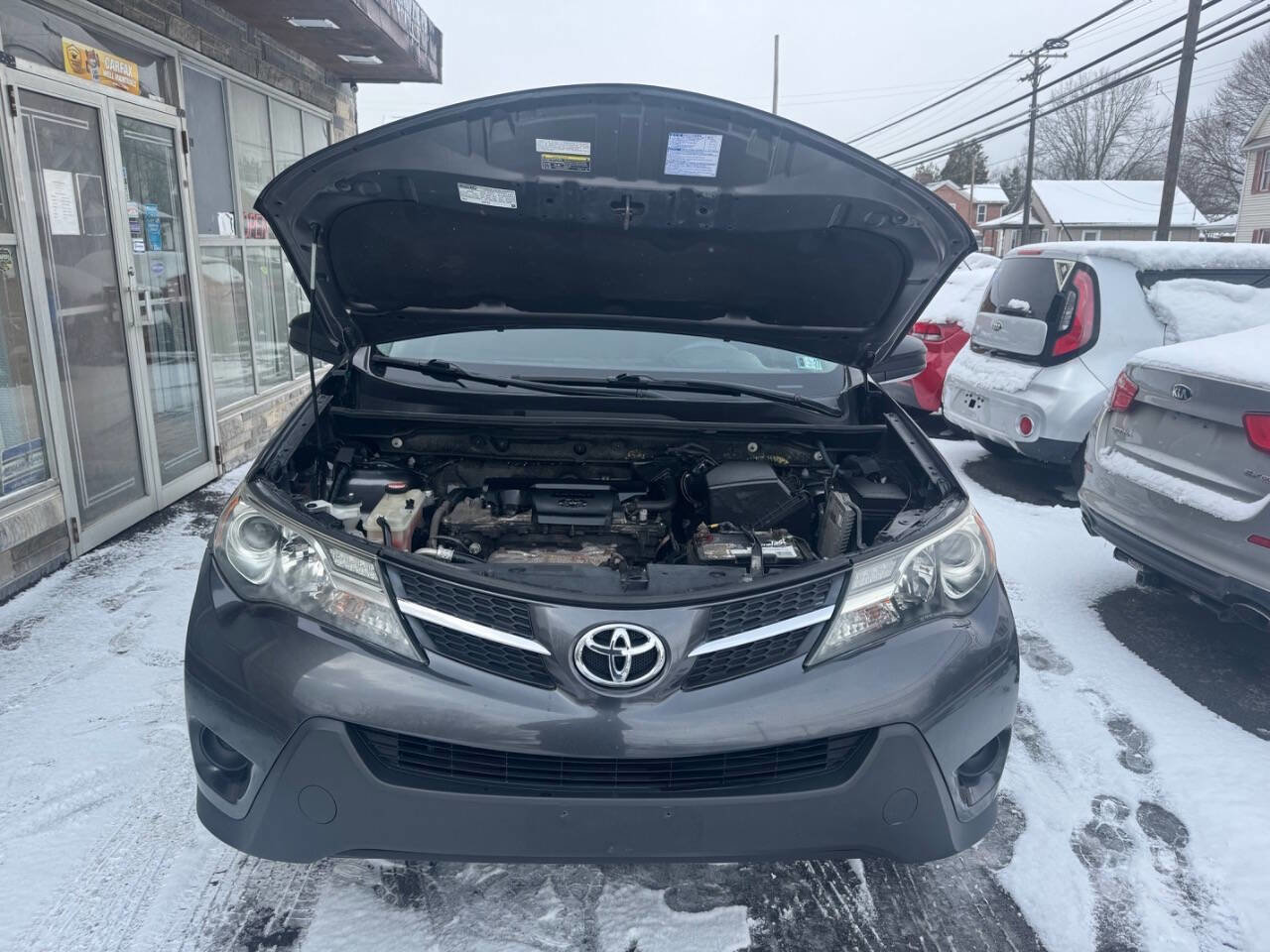 Used 2015 Toyota RAV4 LE image 6