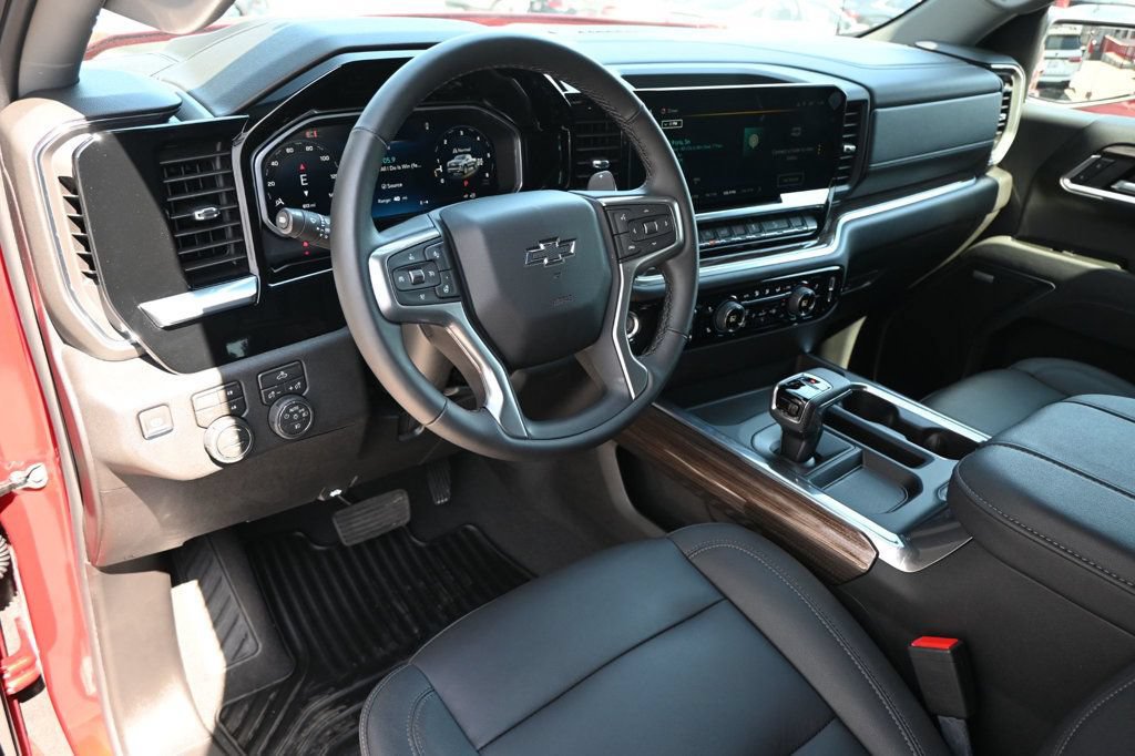 Used 2026 Chevrolet Silverado 1500 RST w/ All Star Edition Plus AWD/4WD image 11