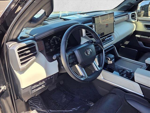 Used 2023 Toyota Sequoia Capstone image 10