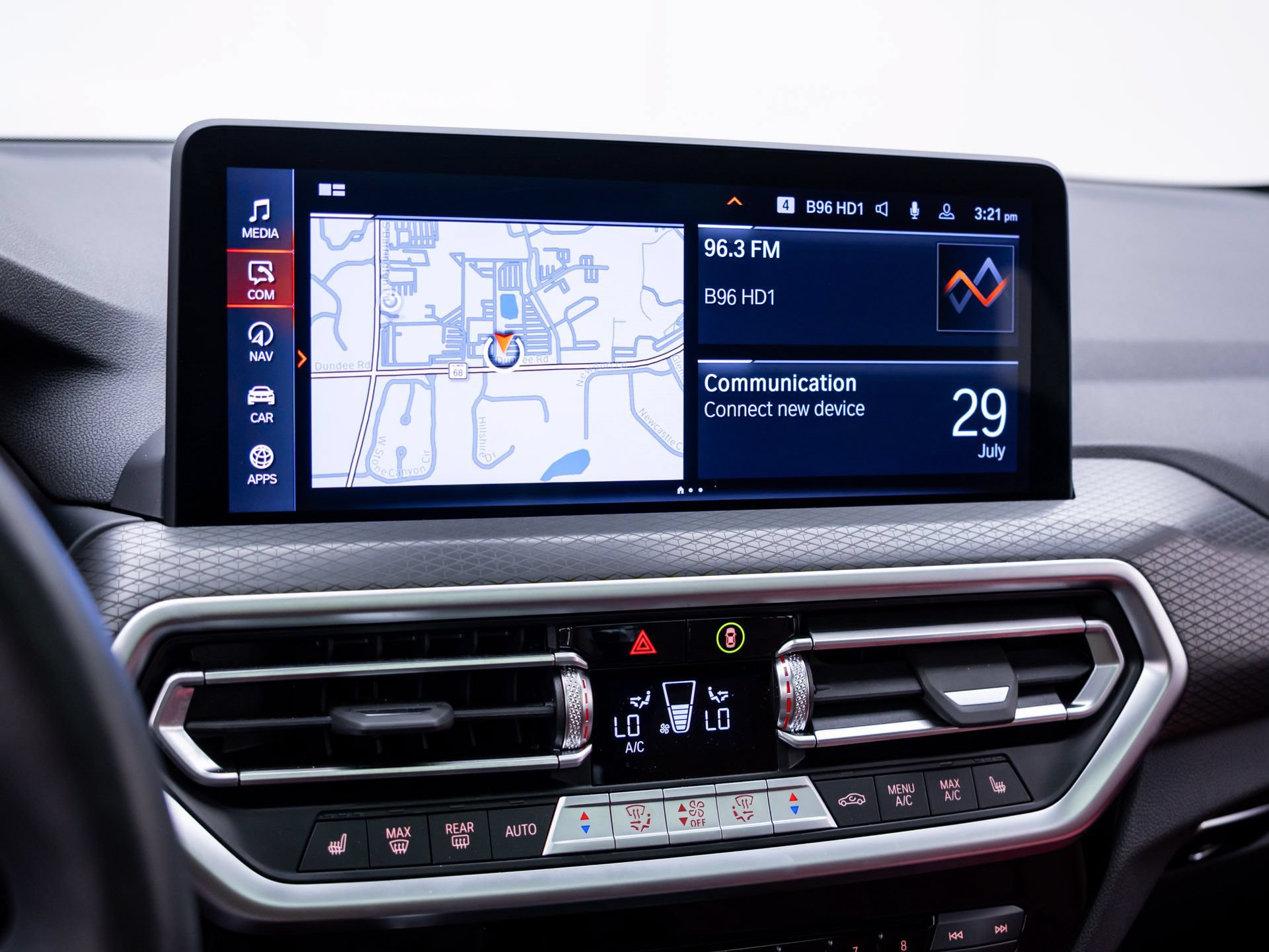 Used 2025 BMW X4 xDrive30i w/ Premium Package AWD/4WD image 25