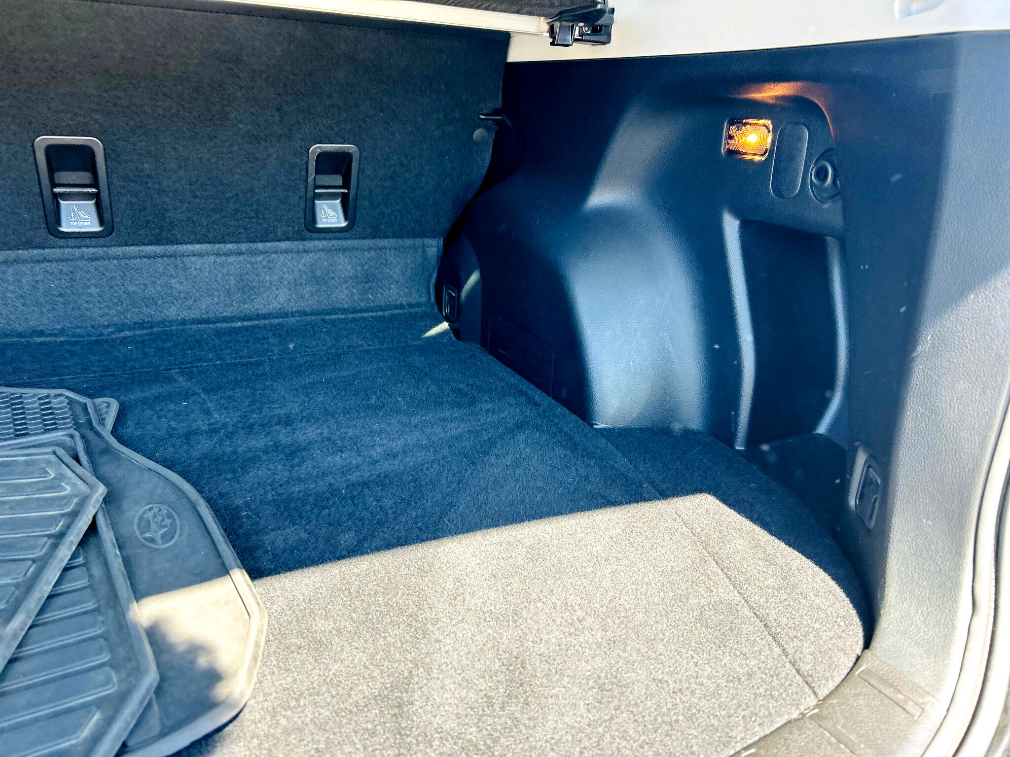 Used 2017 Subaru Forester 2.5i Premium w/ All-Weather Package image 20