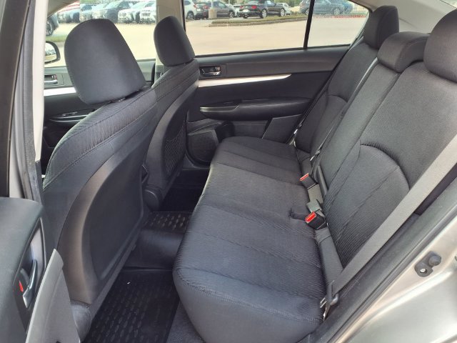 Used 2011 Subaru Legacy 2.5i Premium AWD/4WD image 7