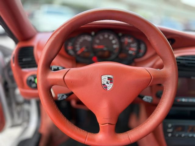 Used 2001 Porsche 911 Carrera 4 image 42