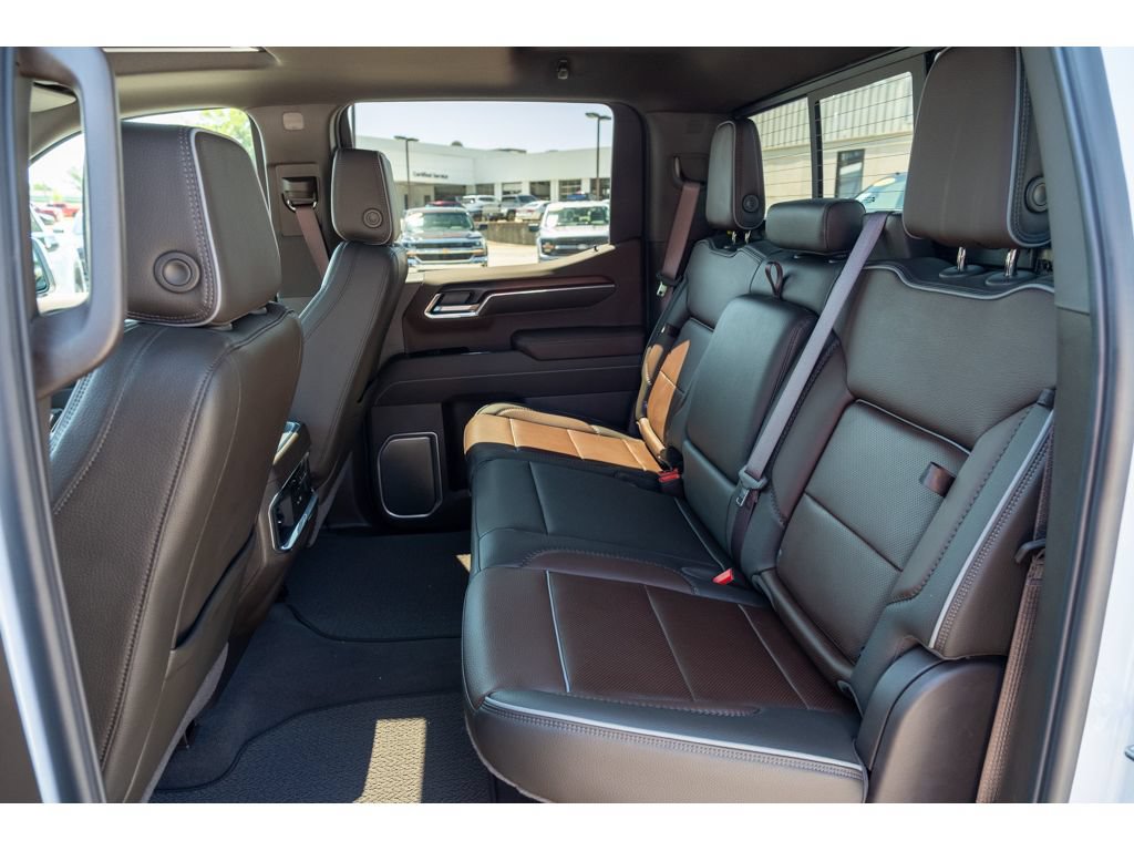 New 2026 GMC Sierra 1500 Denali w/ Technology Package AWD/4WD image 13