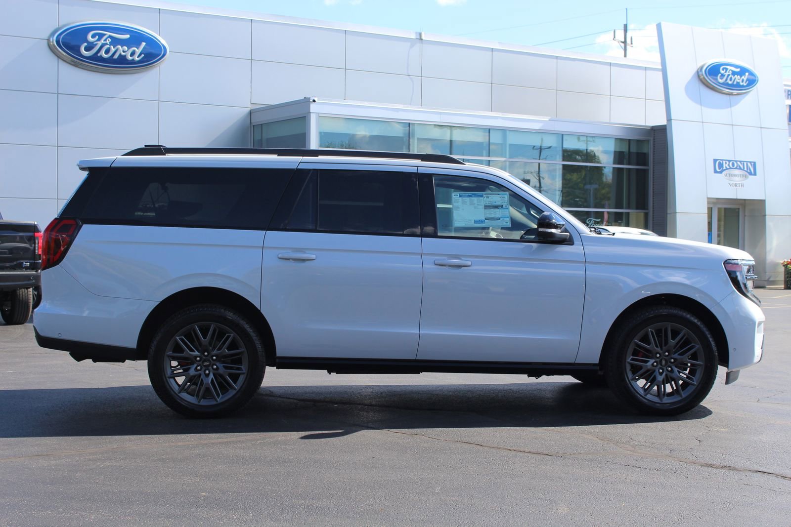 New 2025 Ford Expedition Max Platinum w/ Stealth Performance Package image 8