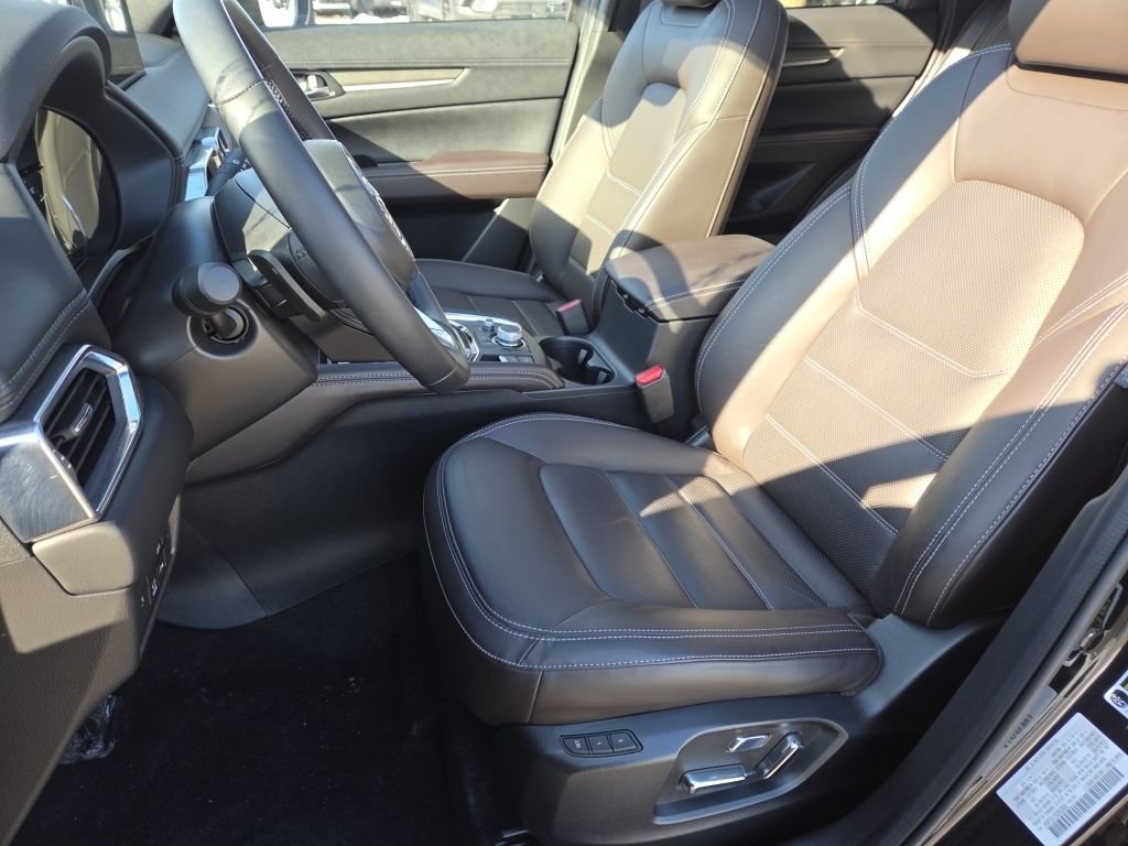 Certified 2025 MAZDA CX-5 Signature image 21