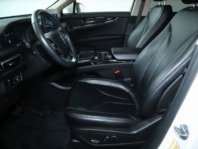 Certified 2023 Lincoln Nautilus AWD image 18