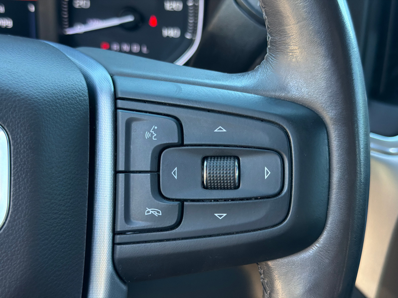 Used 2019 GMC Sierra 1500 SLT w/ SLT Premium Package RWD image 25