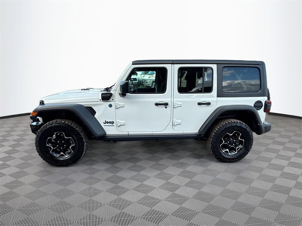 Used 2022 Jeep Wrangler Unlimited Rubicon 4xe w/ Cold Weather Group image 9