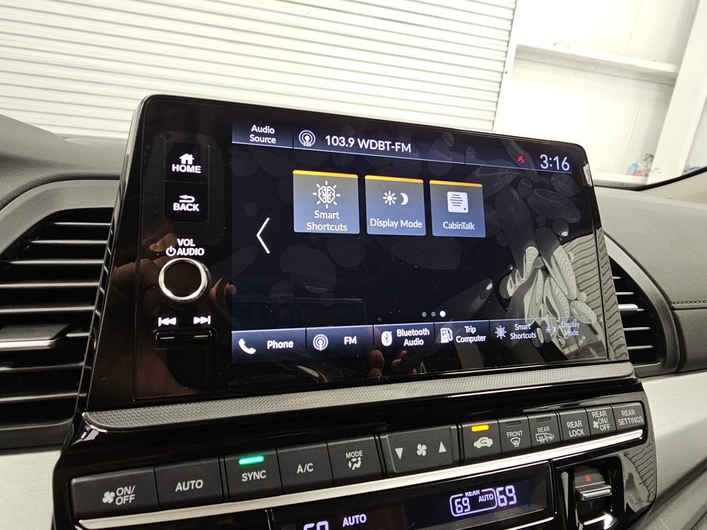 New 2026 Honda Odyssey EX-L image 17