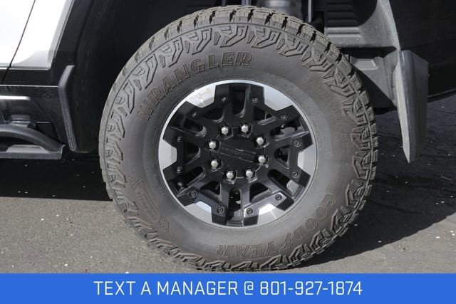 New 2025 GMC Hummer EV 3X w/ Extreme Off-Road Package AWD/4WD image 9