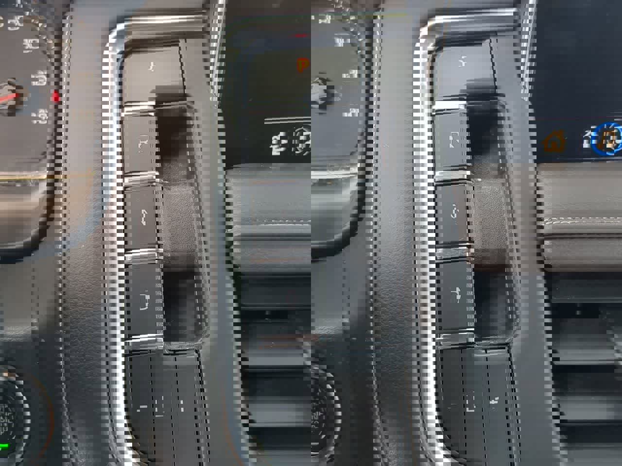 Used 2021 Chevrolet Tahoe LT image 28