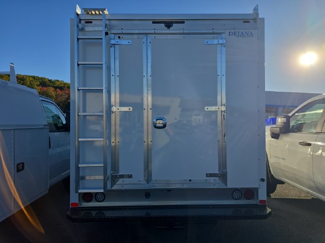 New 2026 Chevrolet Express 3500 w/ Power Convenience Package RWD image 4