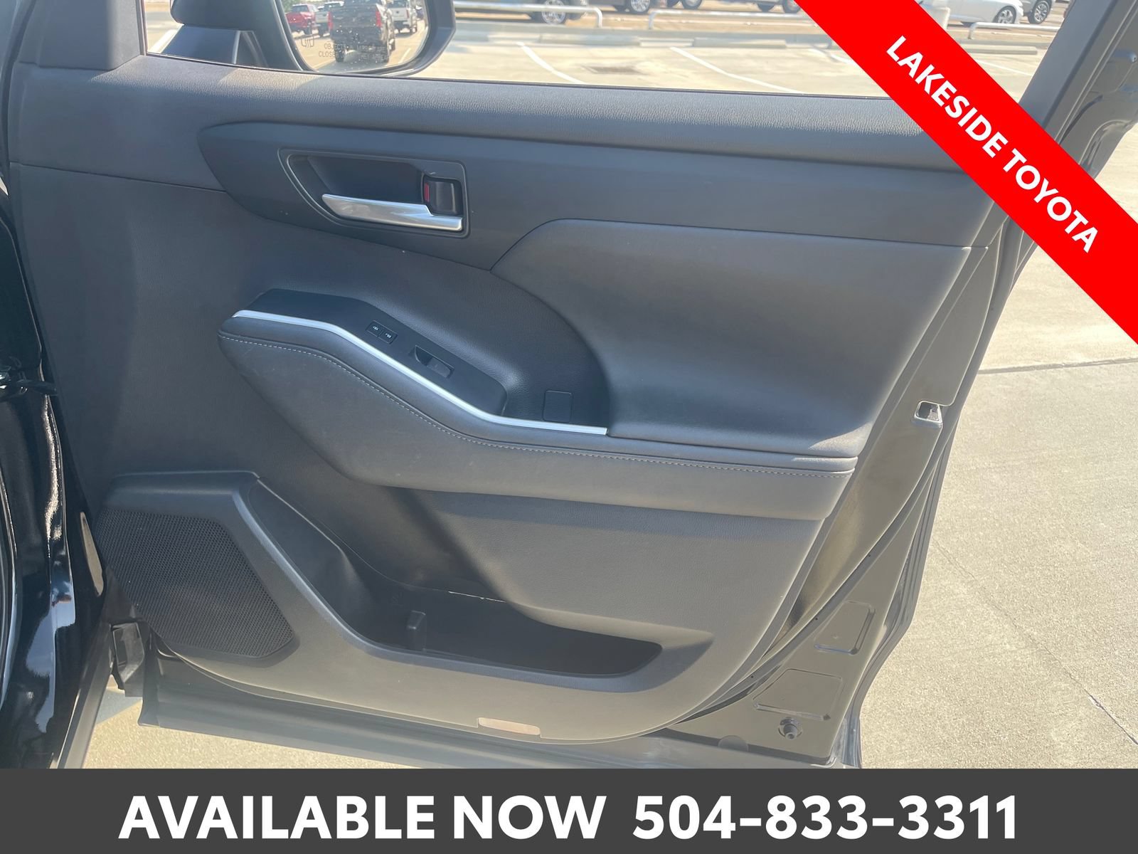 Used 2023 Toyota Highlander XSE AWD/4WD image 17