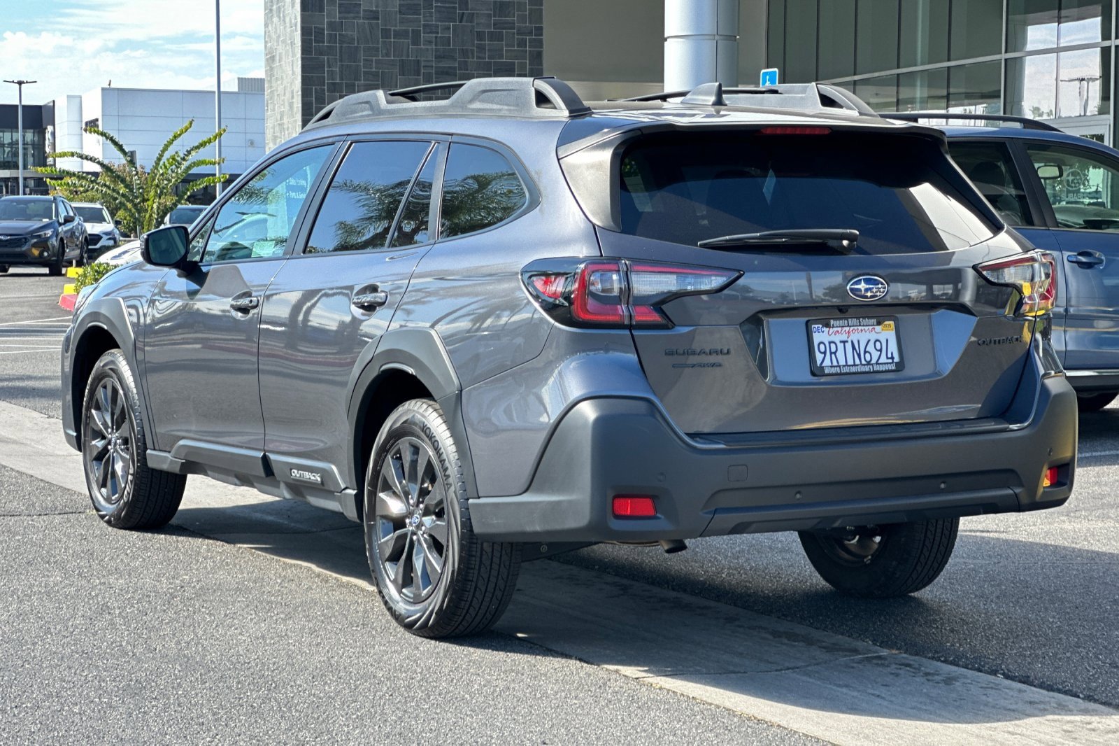 Used 2025 Subaru Outback Onyx Edition image 6