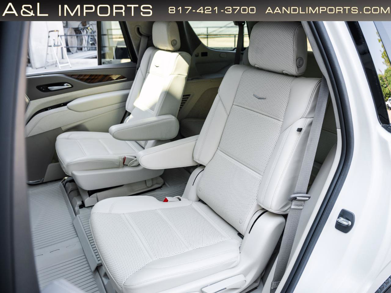 Used 2024 Cadillac Escalade Sport Platinum w/ LPO, ONYX Package AWD/4WD image 58
