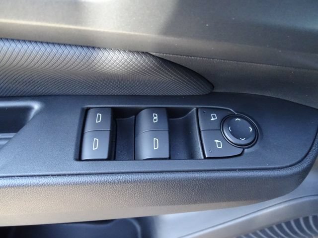 Certified 2024 Chevrolet Equinox EV RS FWD image 20