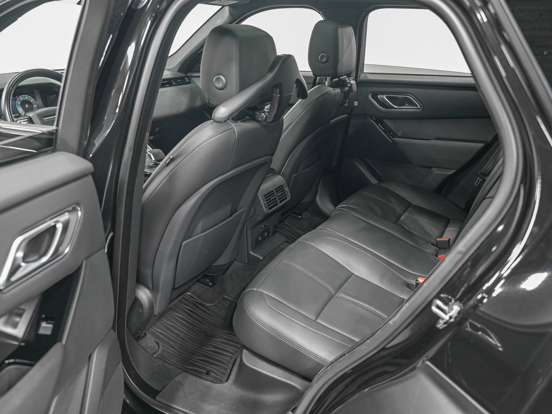 Used 2024 Land Rover Range Rover Velar Dynamic SE image 26