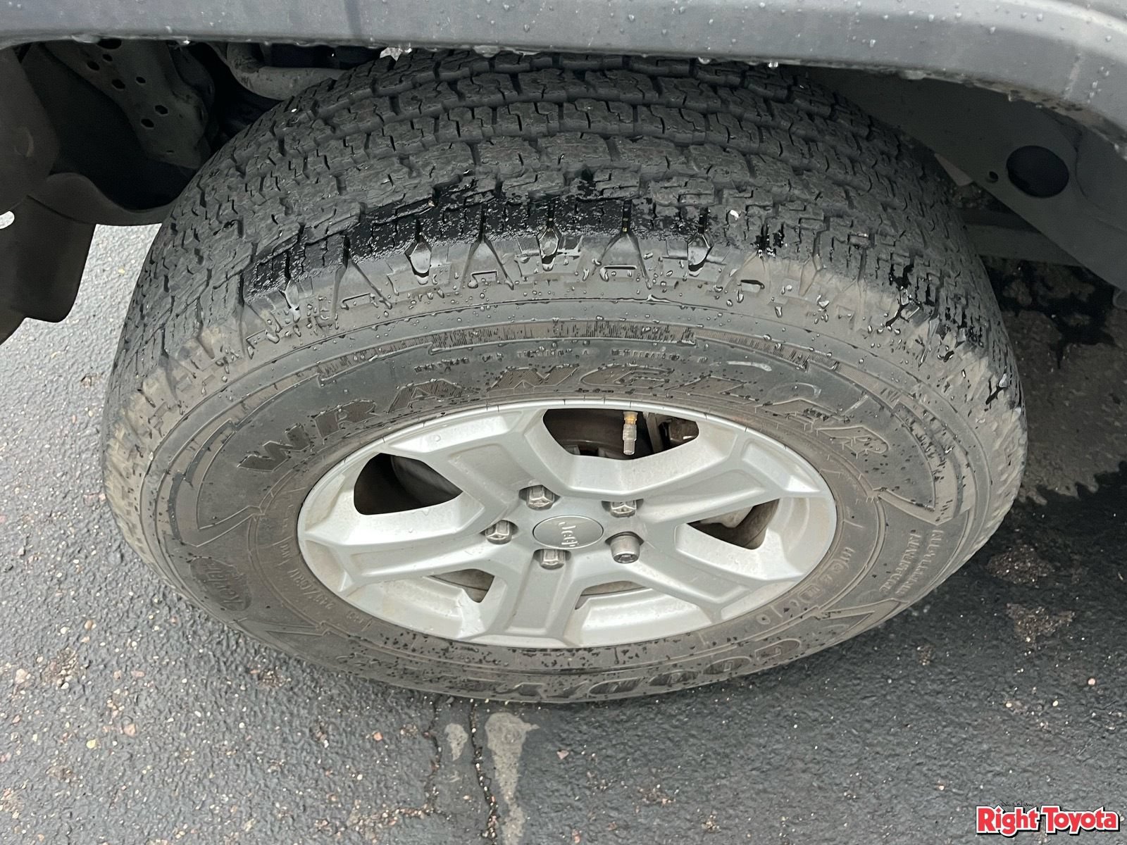Used 2019 Jeep Wrangler Unlimited Sport S AWD/4WD image 8