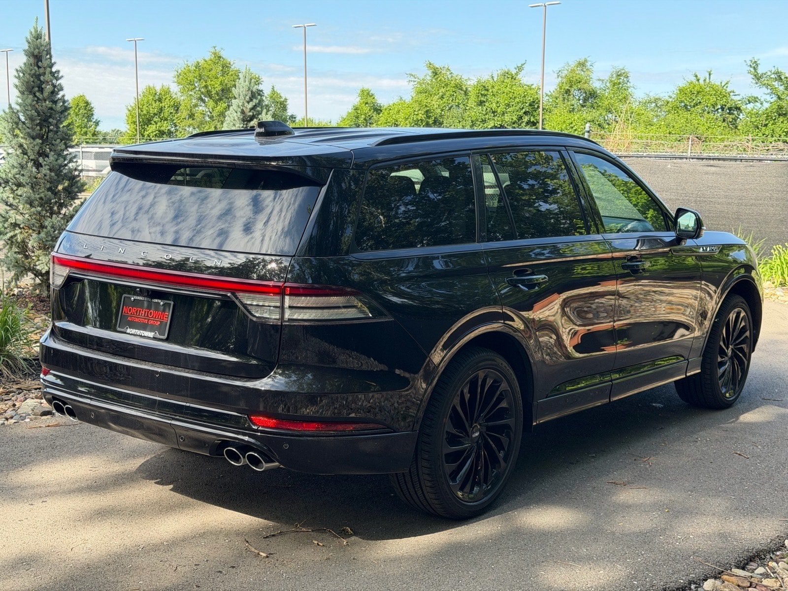 New 2026 Lincoln Aviator Reserve AWD/4WD image 5