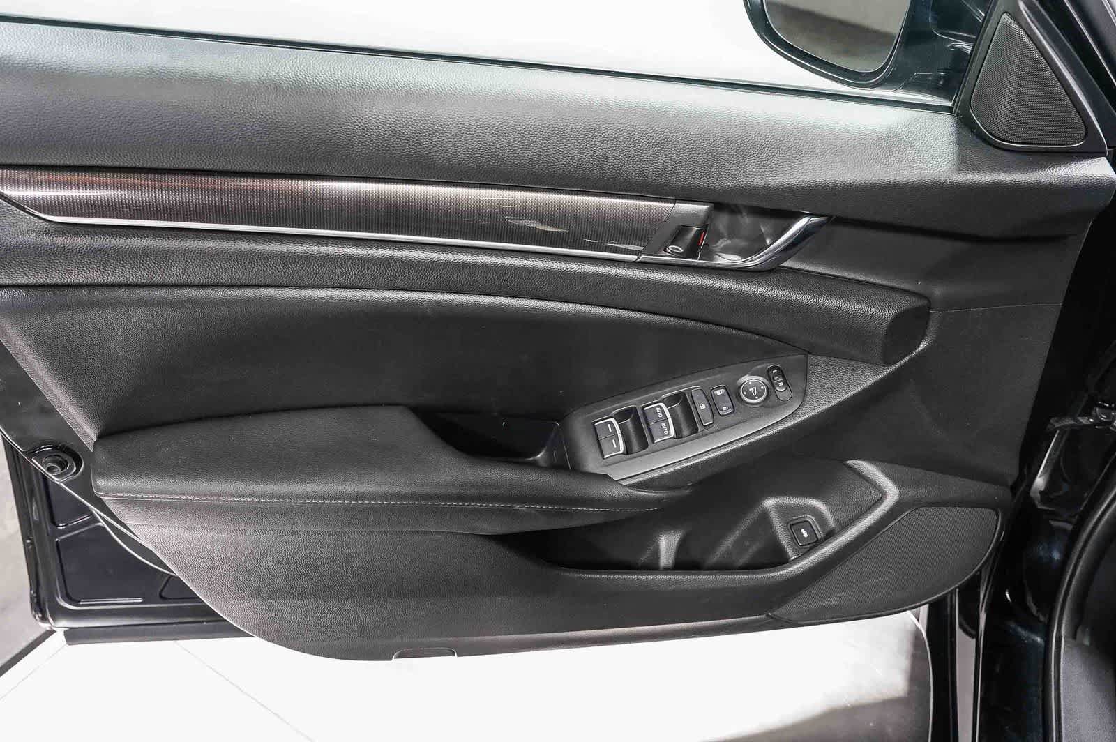 Used 2022 Honda Accord Sport image 21