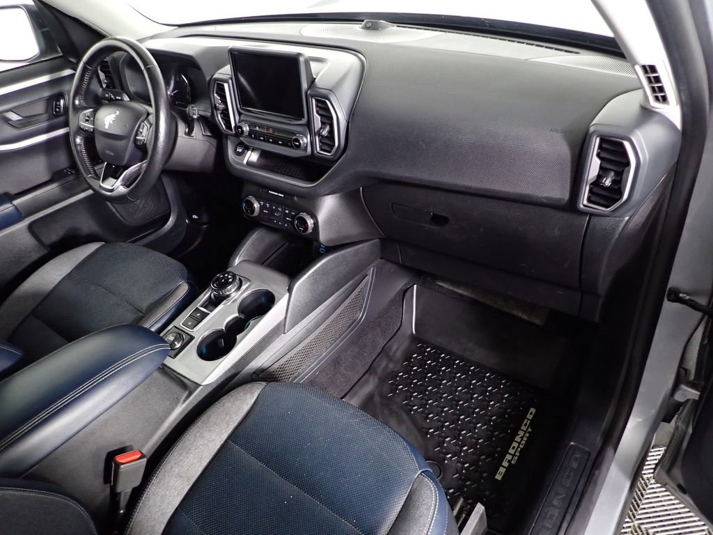 Used 2021 Ford Bronco Sport Outer Banks w/ Outer Banks Package (96D) image 34