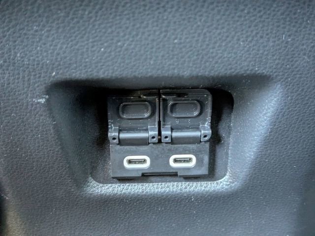 Used 2023 Toyota RAV4 XLE image 15