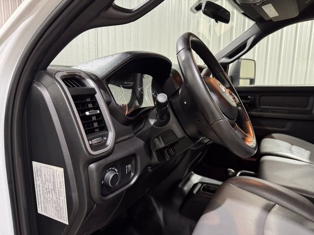 Used 2024 RAM 3500 Tradesman AWD/4WD image 11