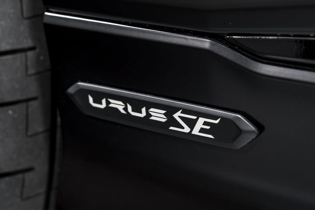 Used 2025 Lamborghini Urus S AWD/4WD image 59