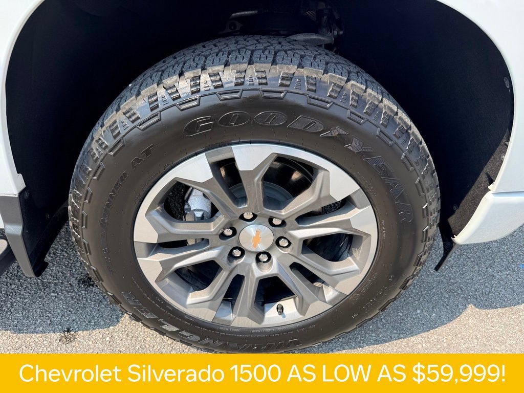 Used 2025 Chevrolet Silverado 1500 High Country w/ Technology Package AWD/4WD image 37