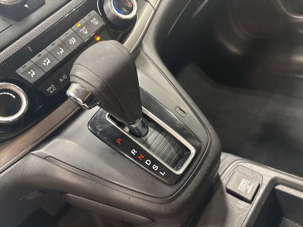 Used 2015 Honda CR-V LX image 16