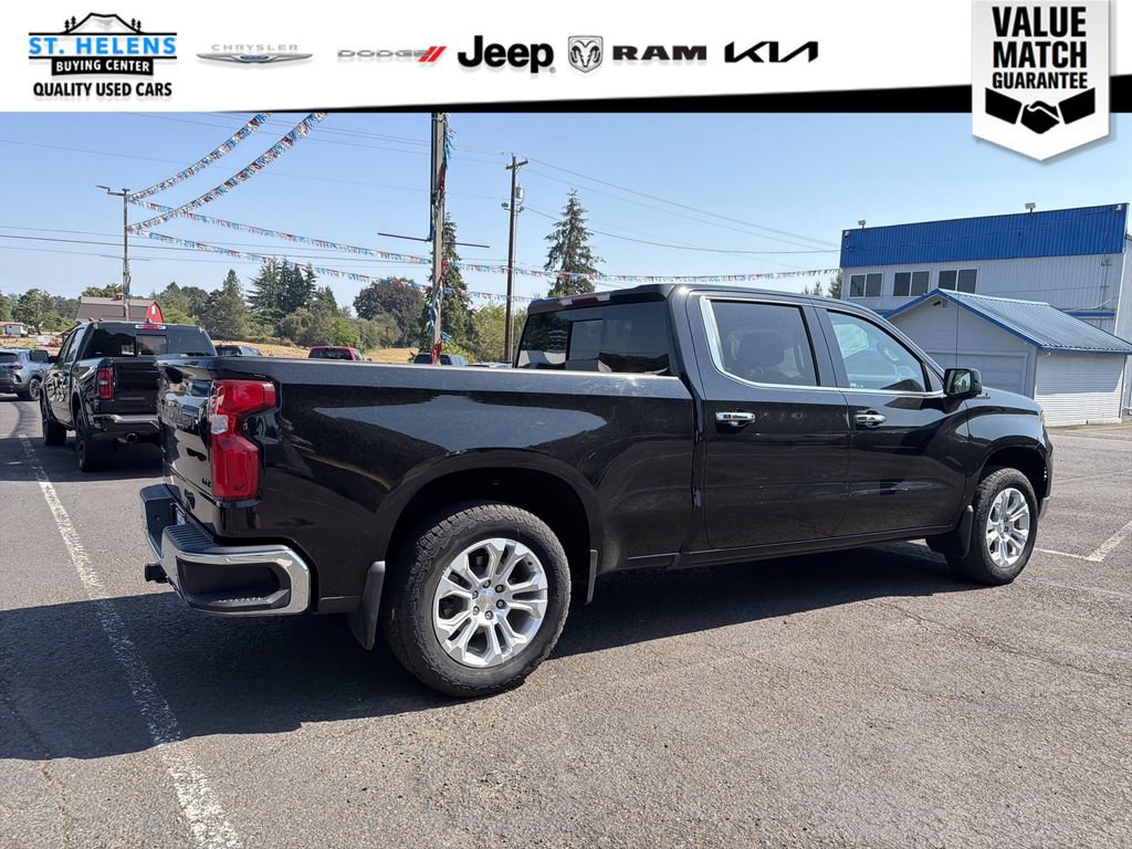 Used 2023 Chevrolet Silverado 1500 LTZ w/ LTZ Premium Package AWD/4WD image 8