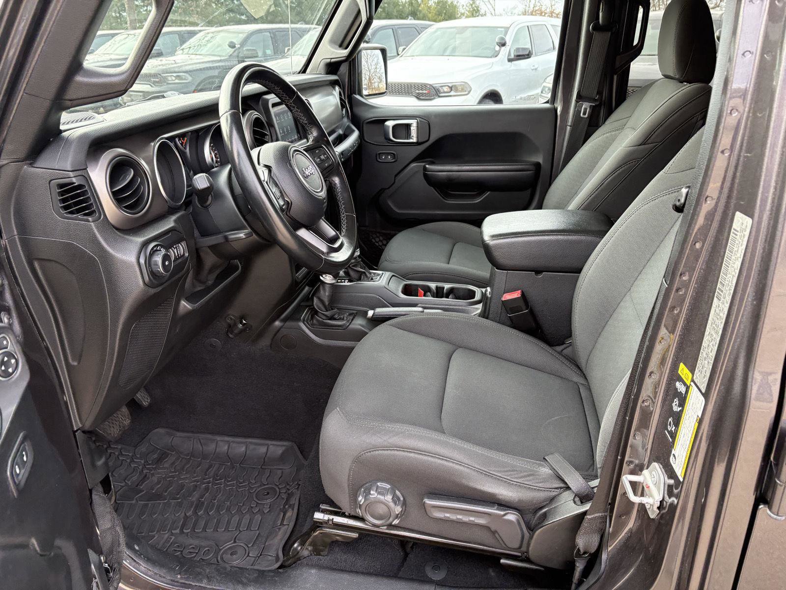 Used 2020 Jeep Wrangler Unlimited Sport S image 4