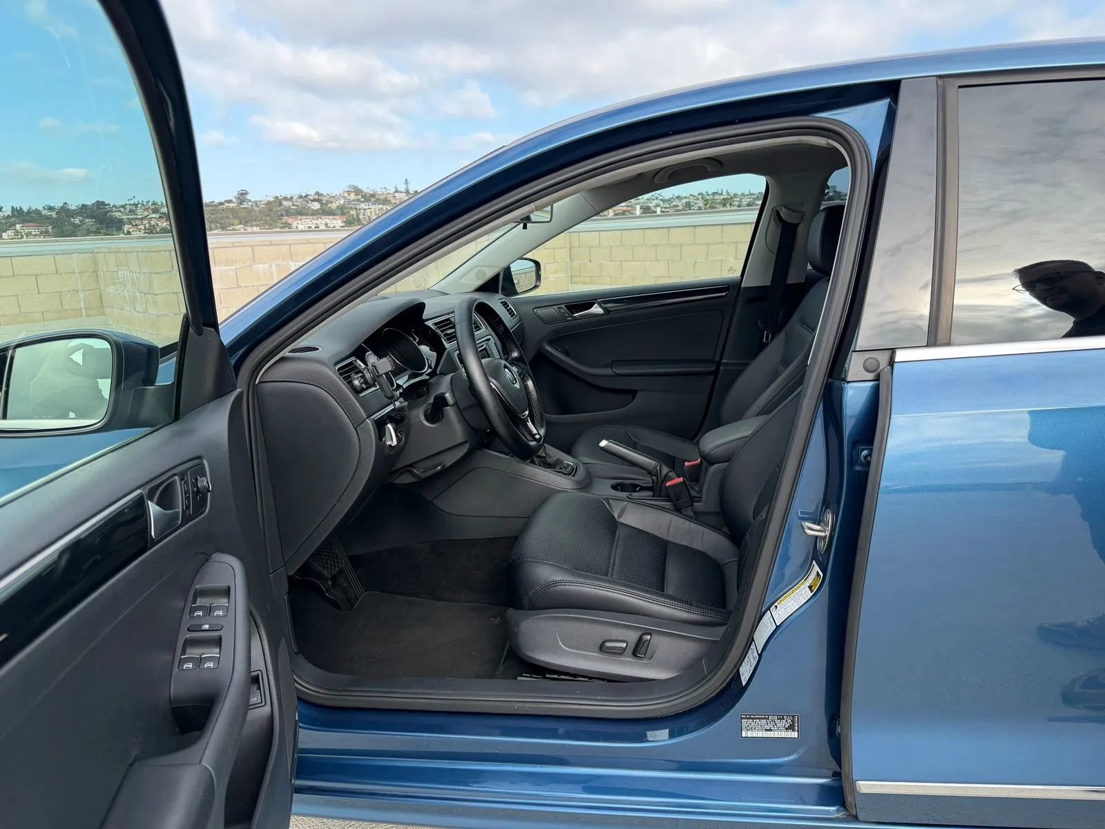 Used 2017 Volkswagen Jetta SEL image 10