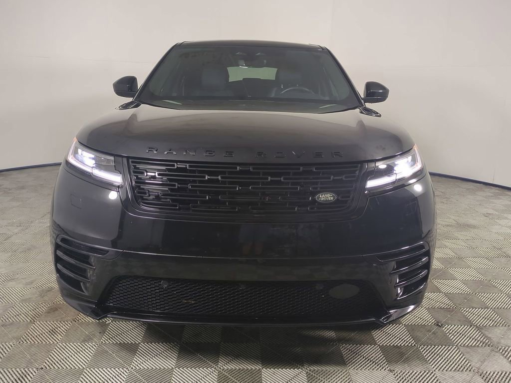 Used 2025 Land Rover Range Rover Velar Dynamic SE image 3