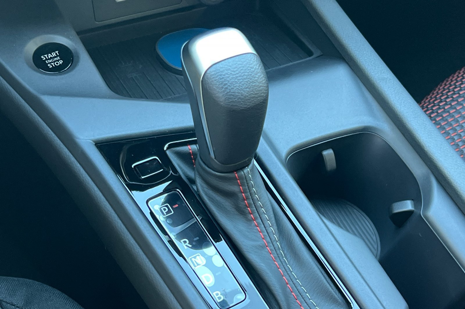 New 2027 Nissan Sentra SR w/ Floor Mat Package FWD image 17