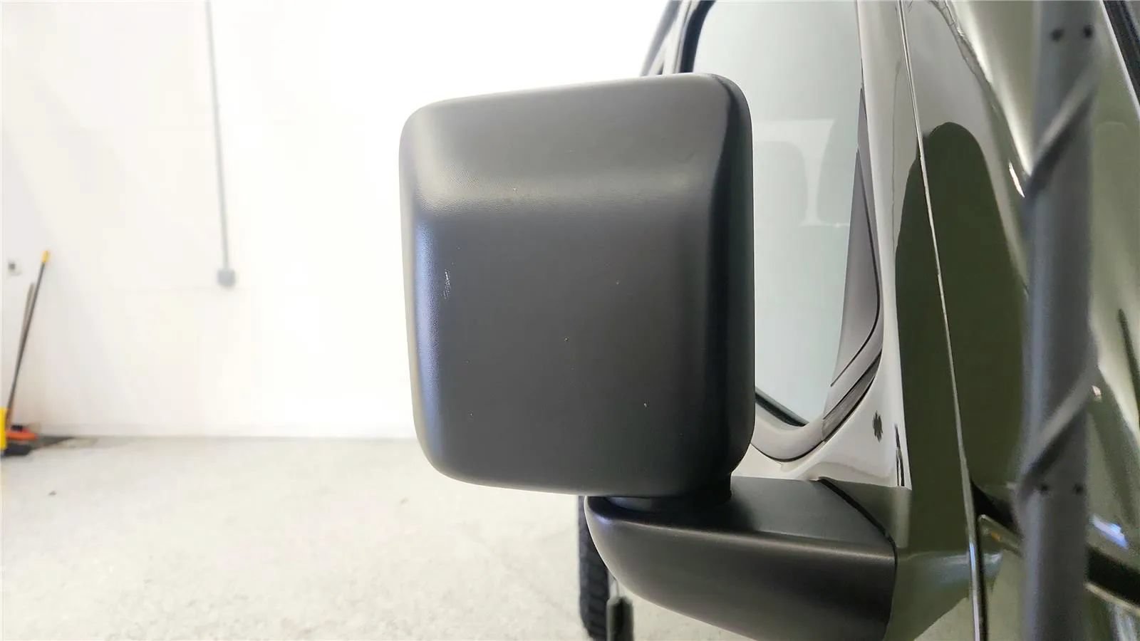Used 2022 Jeep Gladiator Sport AWD/4WD image 19