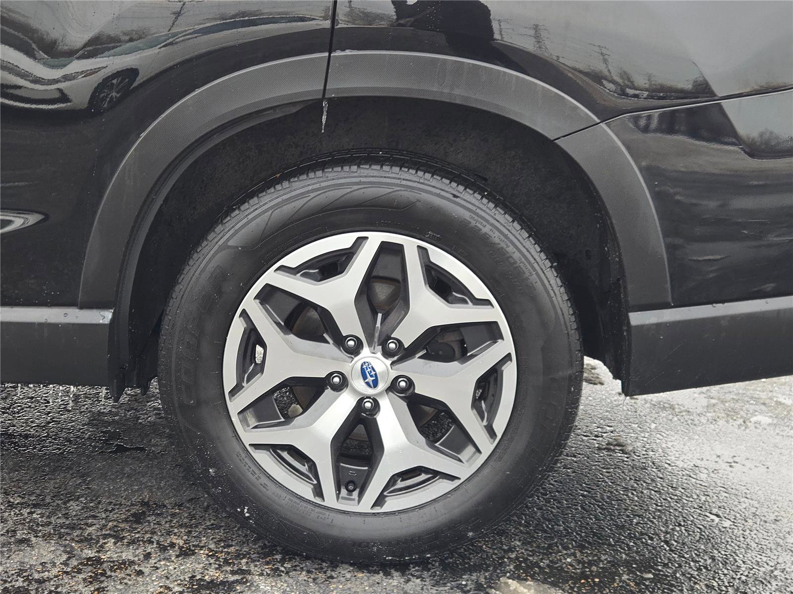 Used 2023 Subaru Forester Premium image 20