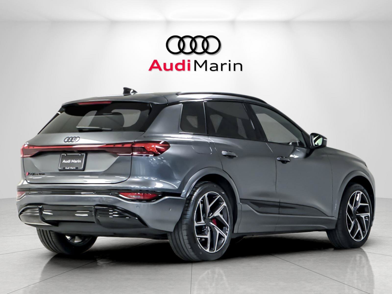New 2027 Audi SQ6 e-tron Premium Plus AWD/4WD image 5