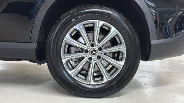 Certified 2026 Mercedes-Benz GLC 300 4MATIC image 11