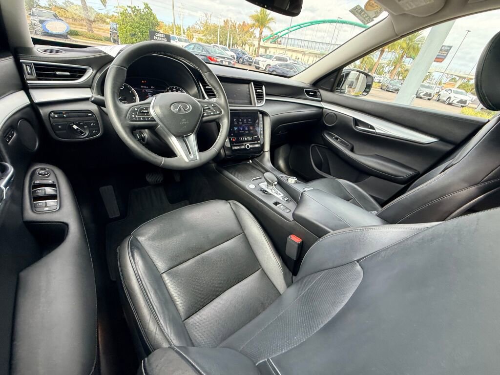 Used 2019 INFINITI QX50 Essential w/ Premium Heat Package image 21