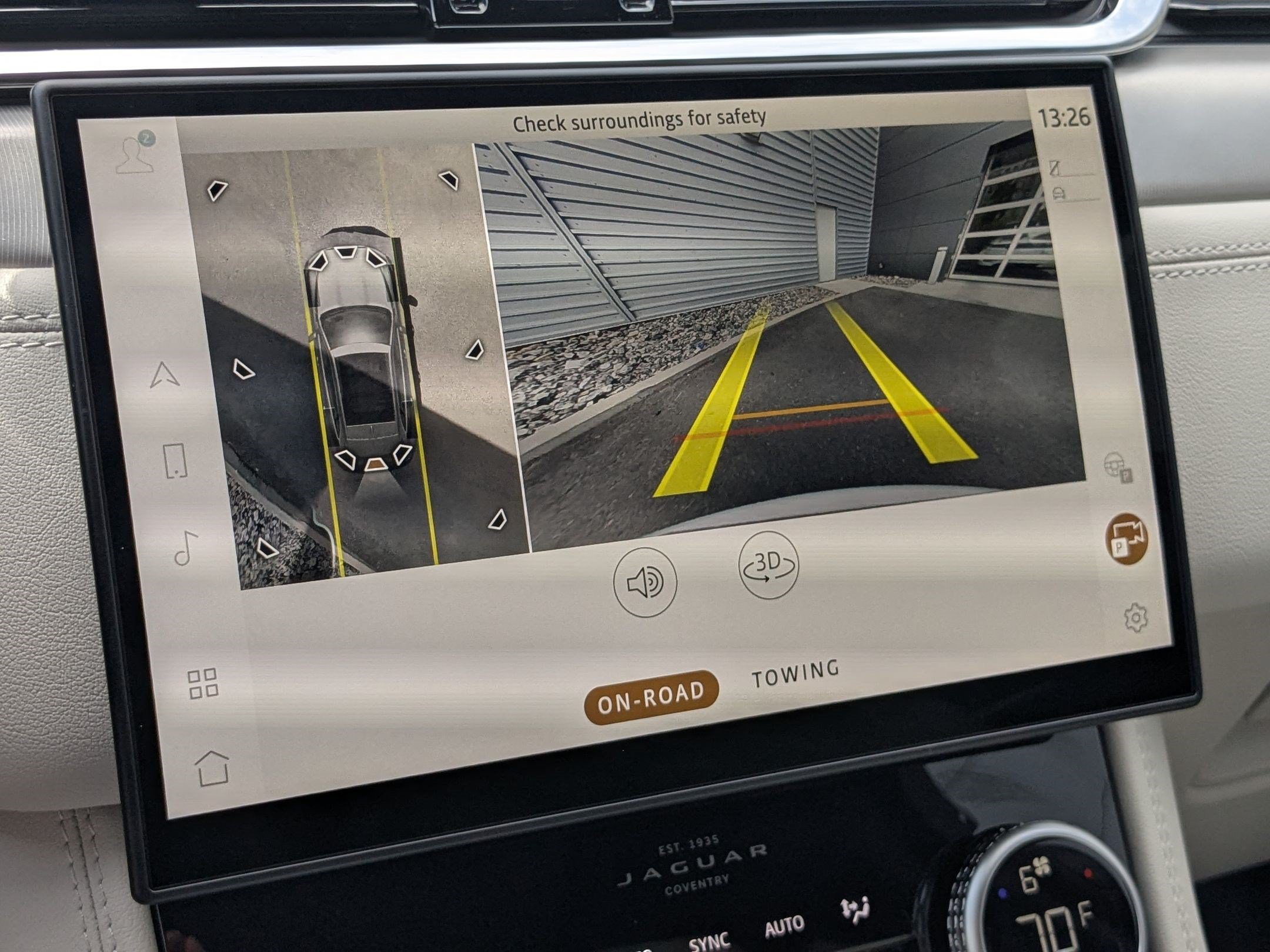 New 2026 Jaguar F-PACE R-Dynamic S AWD/4WD image 21
