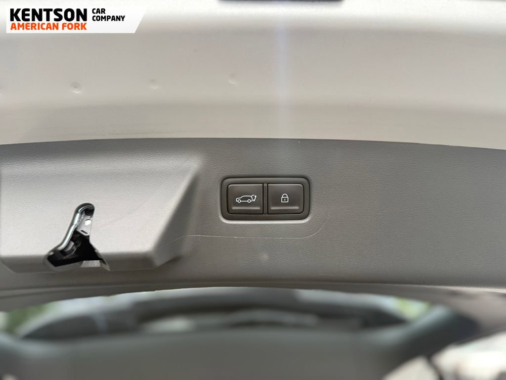 Used 2025 Hyundai Santa Fe SEL image 39