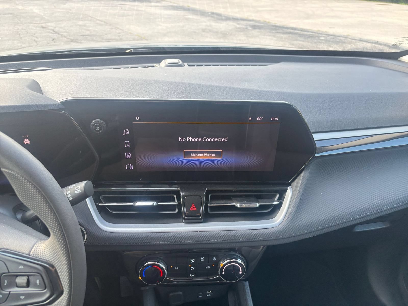 Used 2025 Chevrolet TrailBlazer LT FWD image 16