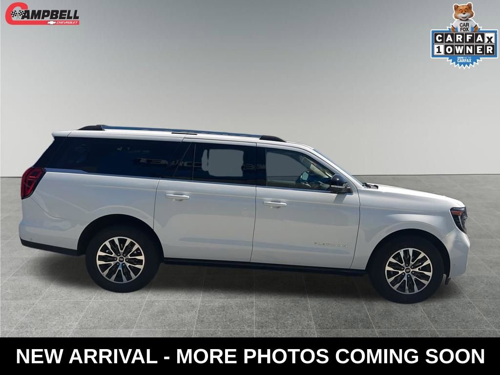 Used 2025 Ford Expedition Max Platinum AWD/4WD image 6