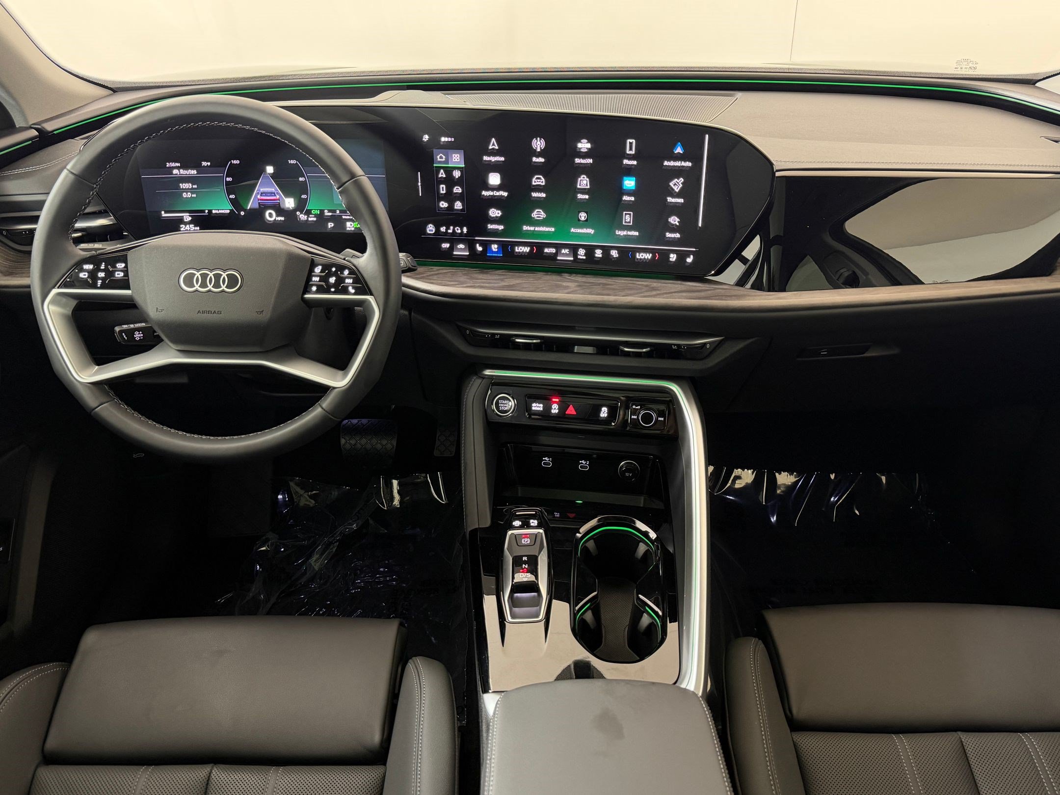 Used 2025 Audi Q5 Premium Plus w/ Premium Plus AWD/4WD image 14