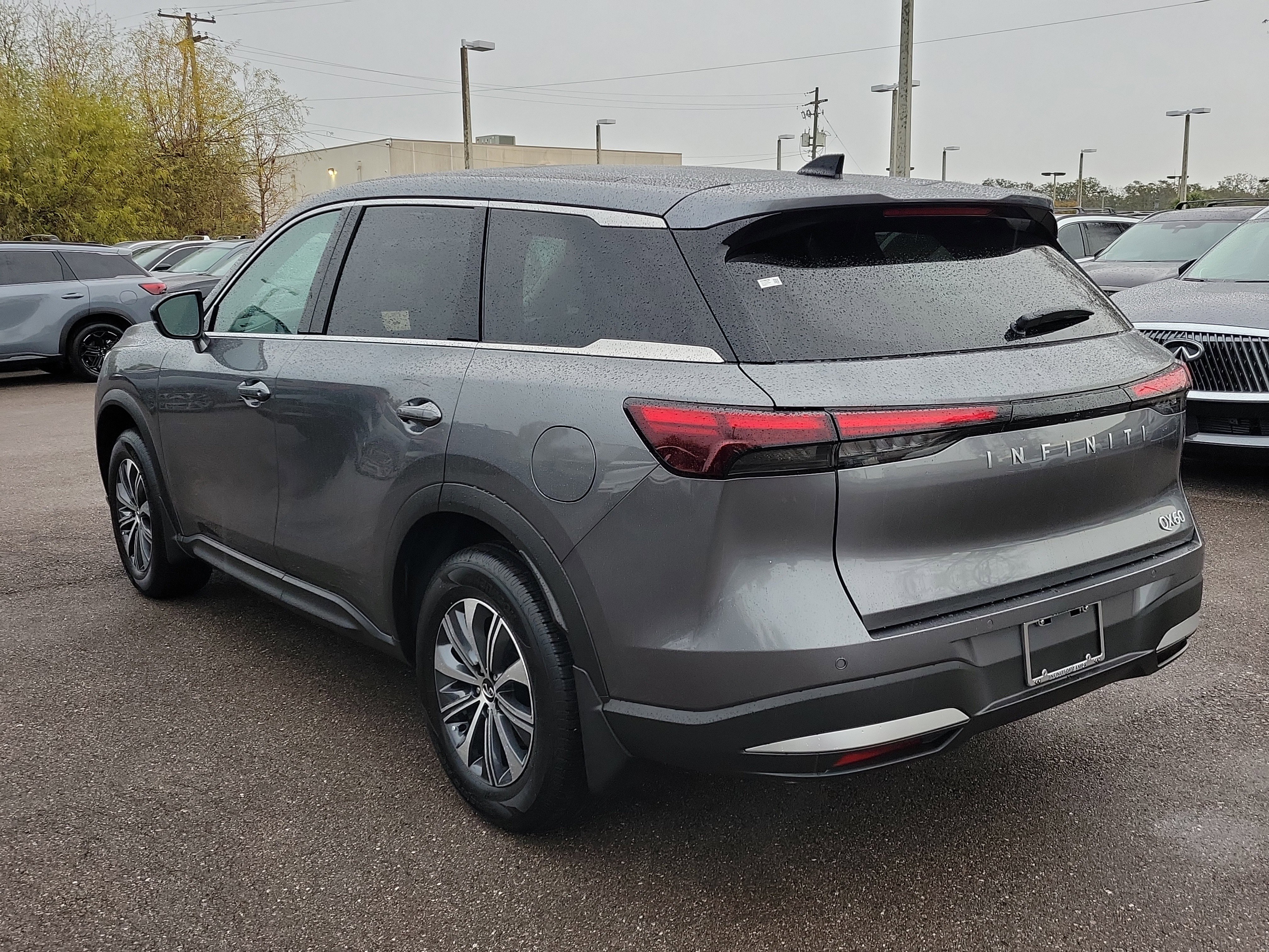 New 2026 INFINITI QX60 Pure image 4