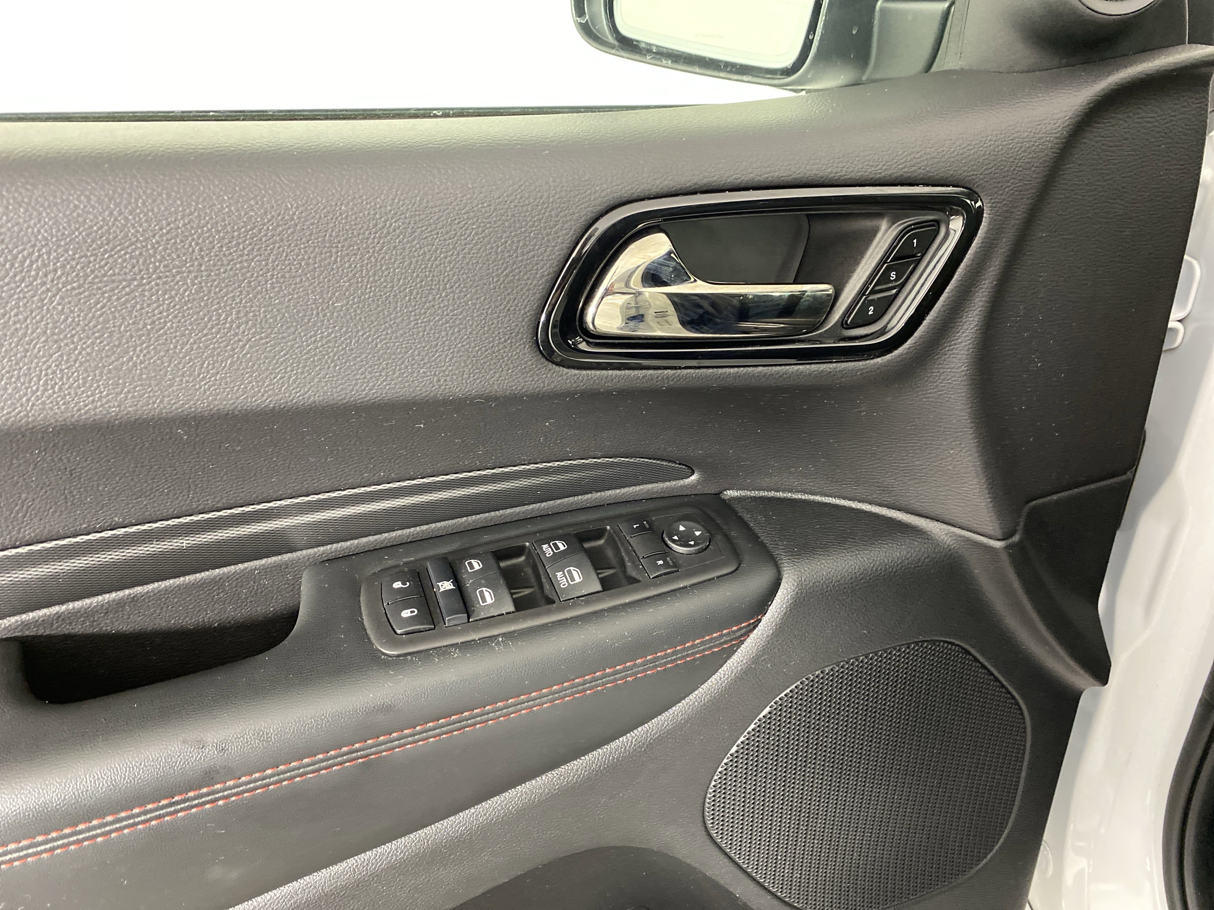 Used 2025 Dodge Durango GT image 16