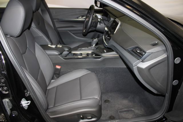 Used 2025 Cadillac CT4 Luxury AWD/4WD image 14