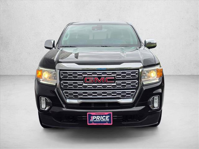 Used 2022 GMC Canyon Denali w/ Denali Black Edition Package AWD/4WD image 2